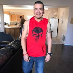 Meet your Posher, Luis